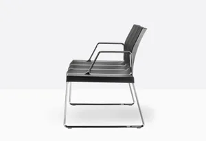 banc_accueil_plural_pedrali