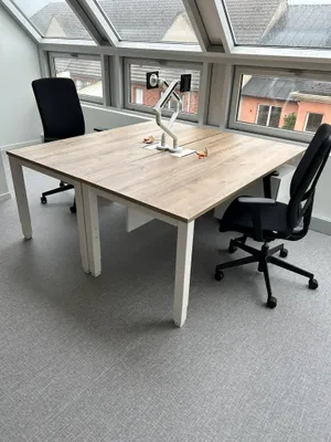 BURODOC AMENAGEMENT  NOUVEAUX BUREAUX SEINE MARITIME-1 MOBILIER DE BUREAU AVEC RANGEMENT  BRAS SUPPORT ECRAN FAUTEUIL ERGONOMIQUE ARMOIRE DE RANGEMENT.JPEG