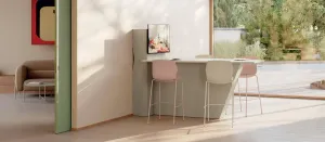 mobilier-espaces-informels-table-reunion-connectee-hub-tabourets-myfrill