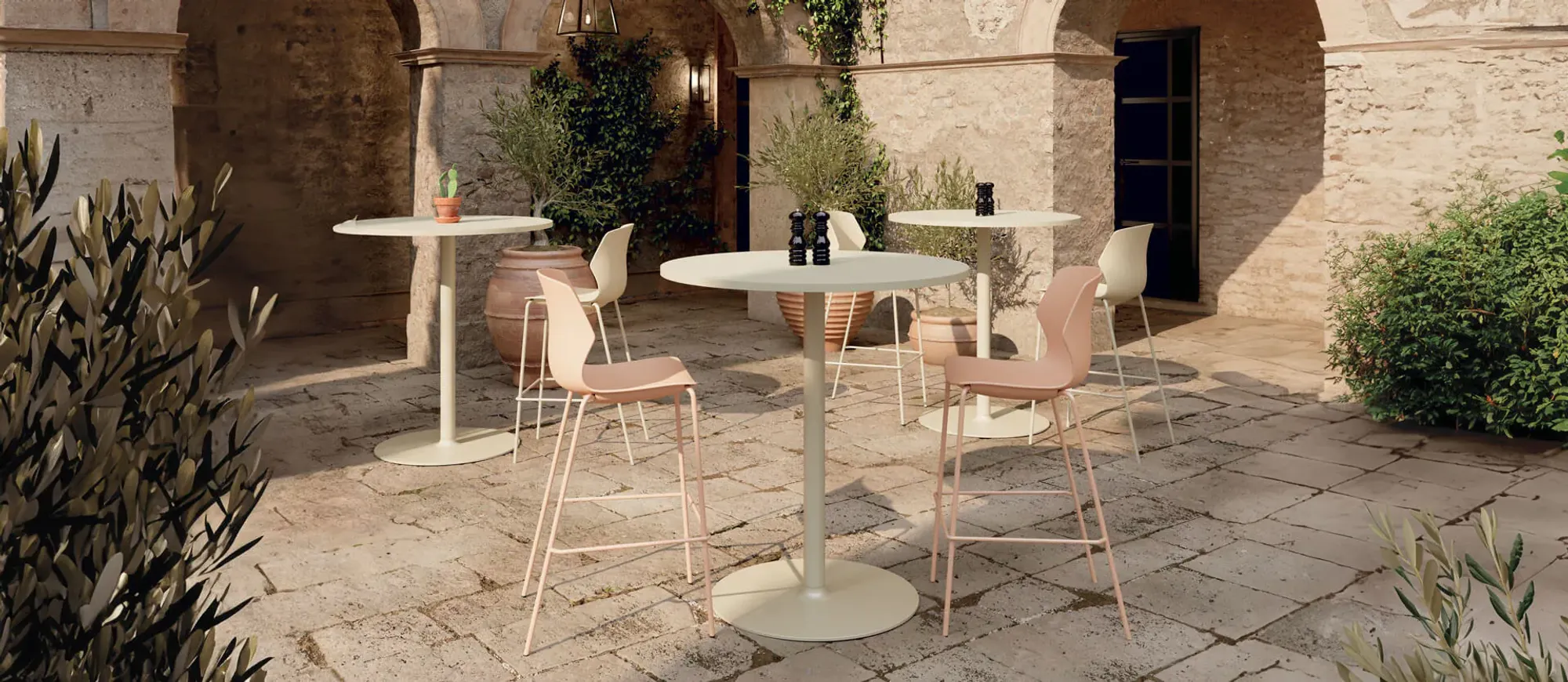 mobilier-exterieur-entreprise-table-haute-chill-tabourets-myfrill