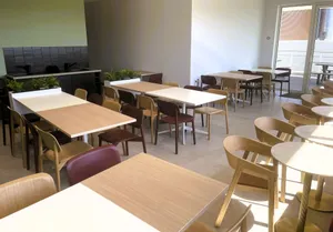 Burodoc aménagement en mobilier espaces de détente lounge et cafétéria 4.JPEG