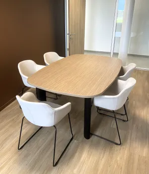 Burodoc aménagement salle de réunion mobilier moderne et chaleureux.JPEG